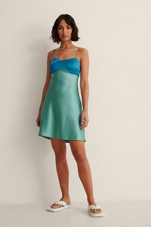 Colorblock Mini Dress Outfit.