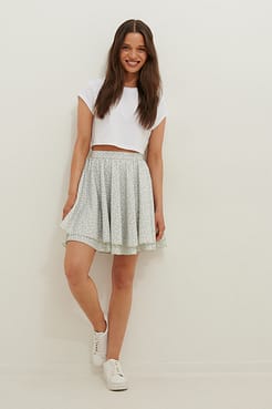 Flounce Mini Skirt Outfit.