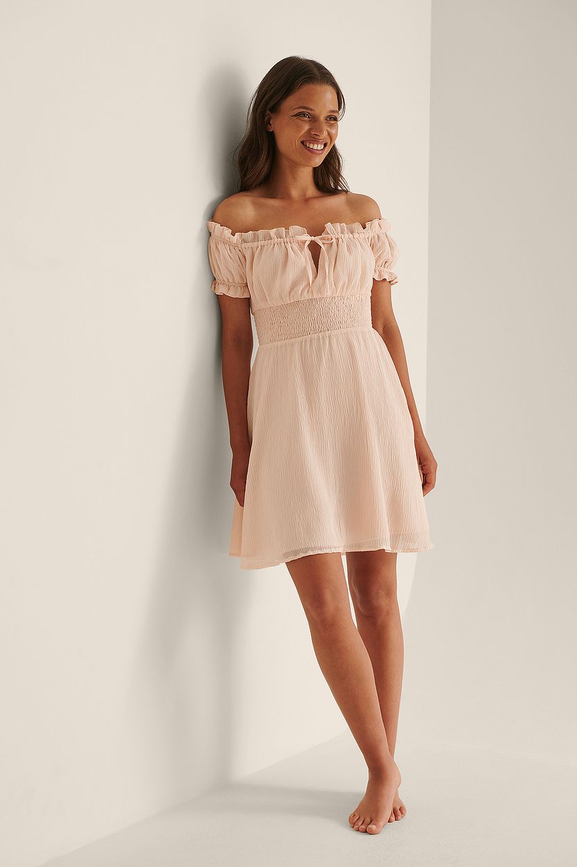Molly Schnür-Minikleid