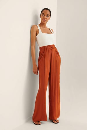 Flowy Pocket Detail Pants Outfit.