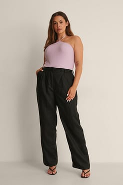 Ribbed Halterneck Top Outfit