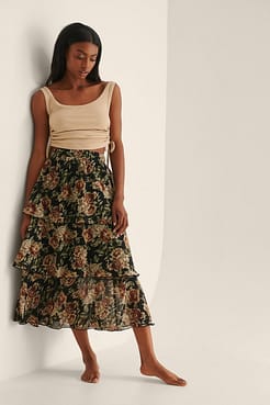Midi Frilled Skirt Outfit.
