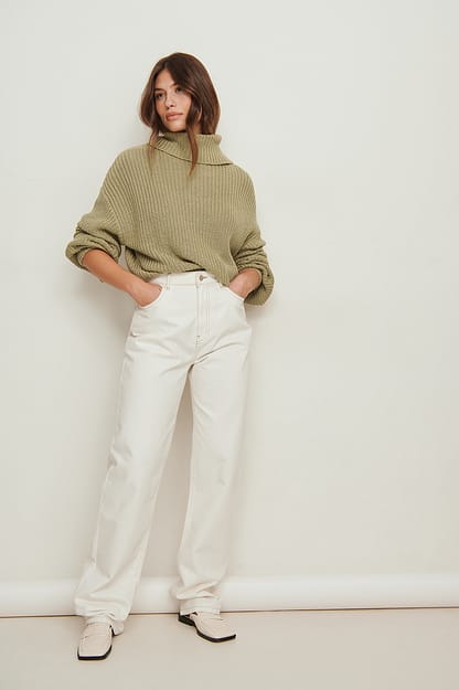 Beige Turtle Neck Short Knitted Sweater