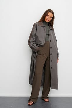 Detailed Trench Coat Outfit