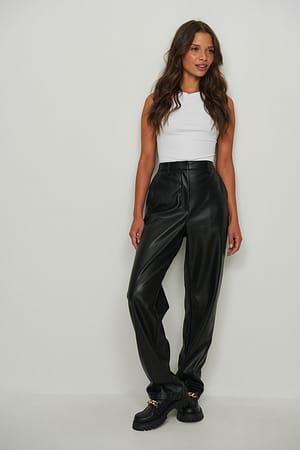Zip Back Detailed PU Pants Outfit