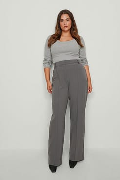 Fitted Wide Leg Suit Pants Outfit