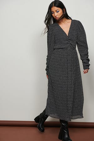 Structured Midi LS Dress Outfit