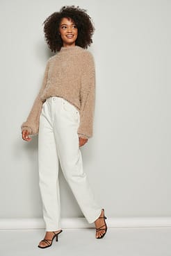 Knitted Feather Yarn Lurex Round Neck Outfit.