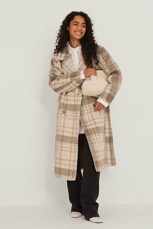 Dropped Shoulder Checked Coat Outfit