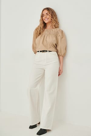 Short-Sleeve Cotton Top Outfit.
