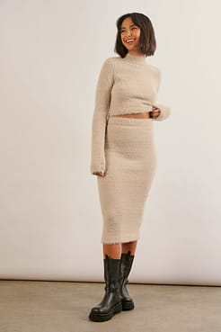 Cropped Fuzzy Knitted 3/4 Sleeved Sweater Outfit.