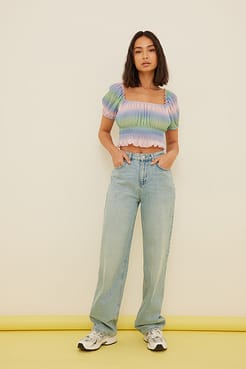 Puffy Sleeve Cropped Top Outfit,