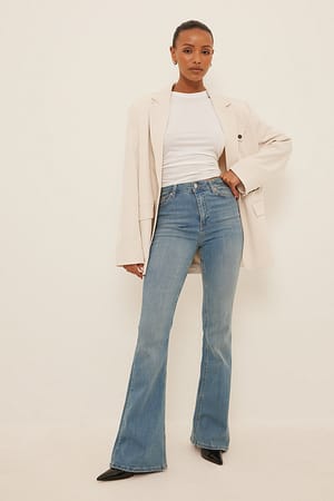 Bootcut High Waist Skinny Jeans Outfit.