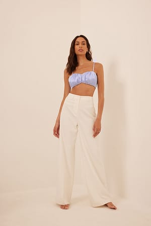 Gathered Front Cropped Top Outfit
