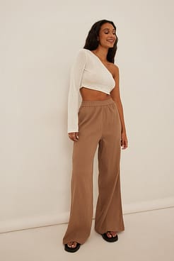 Soft Cotton Elastic Waist Trousers Outfit