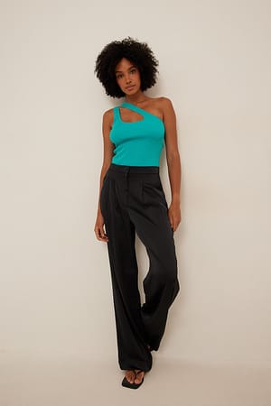 Asymmetric Knitted Ribbed Singlet Outfit.