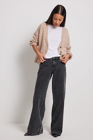 Chunky Knitted Cropped Cardigan Outfit