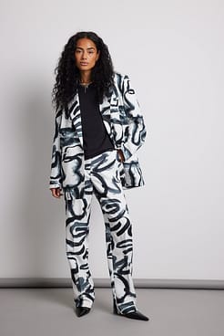 Printed Suit Set Outfit.