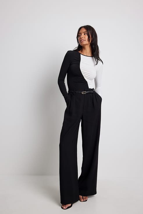 High Waist Deep Pleated Suit Pants Black | NA-KD