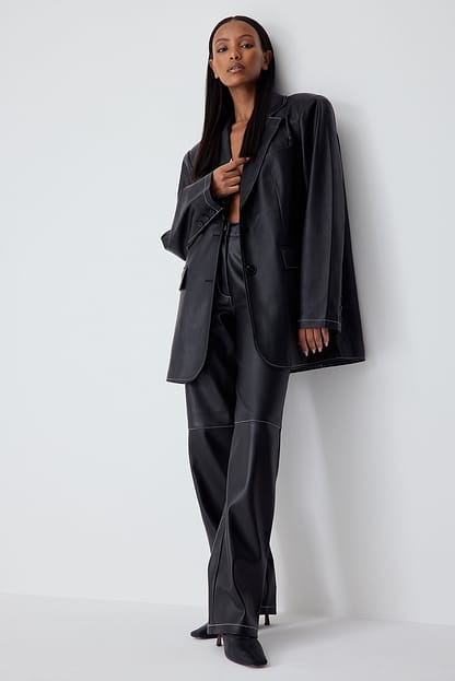 Black Oversized PU blazer met contraststiksel