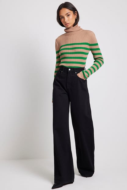 Beige/Green Strikket stripete genser med turtleneck