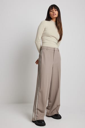 Suit Trousers With Side Ribbon Outfit