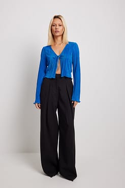 Tie Detail Pleated Top Outfit.