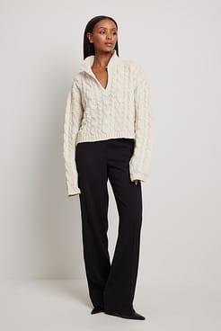 Keyhole Oversized Cropped Cable Knit Outfit.