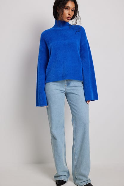 Blue Fuzzy Knitted Round Neck Sweater