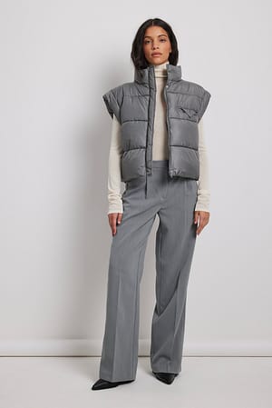 Pocket Detail Puffer Vest Outfit.