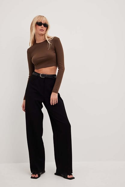 Brown Round Neck Ribbed Long Sleeve Crop Top