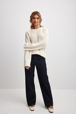 Round Neck Knitted Sweater Outfit