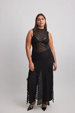 Lace Frill Maxi Dress Outfit