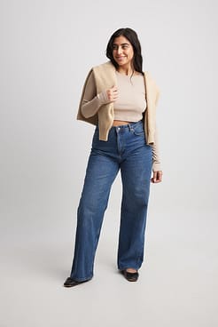 Round Neck Ribbed Long Sleeve Crop Top Outfit