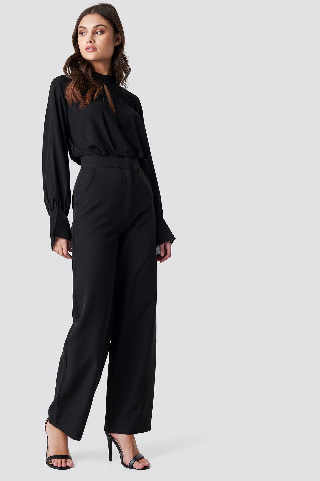 black flowy pants outfit