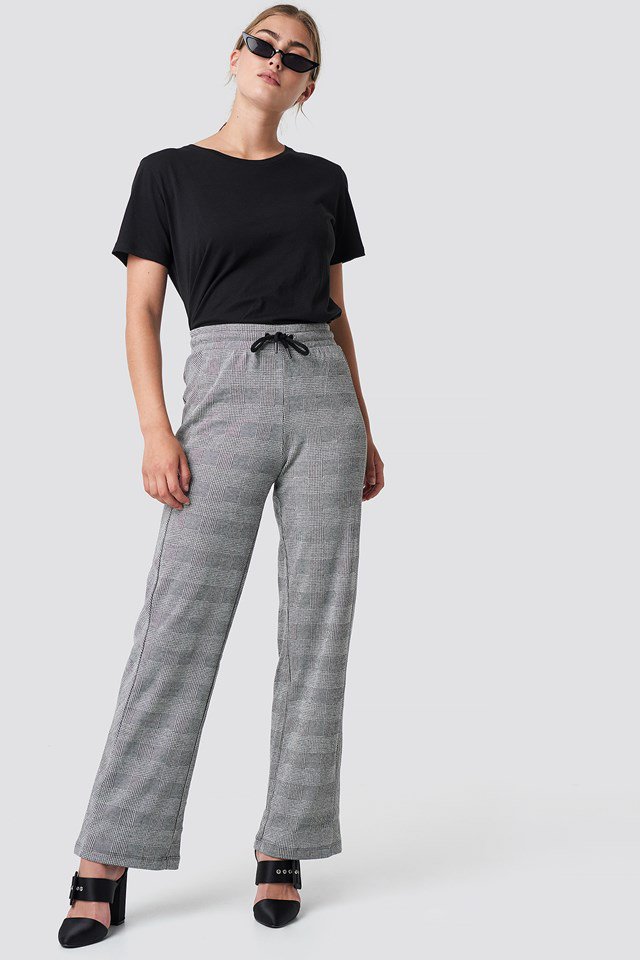 Wide Leg Checkered Pants