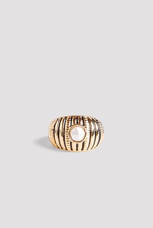 Gold Stein-Ring