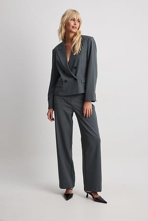 Straight Double Breasted Cropped Blazer Outfit.