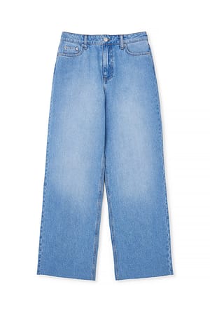 Blue Jean droit à taille haute avec détail au dos