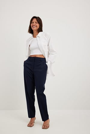 Navy Gerade cropped Anzughose mit hoher Taille