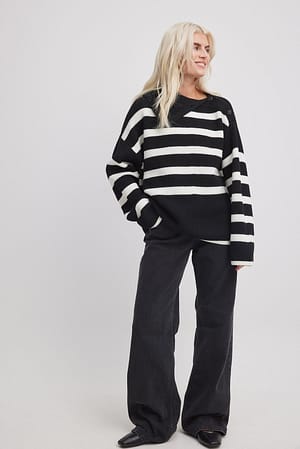 Striped Knitted Turtleneck Sweater Outfit
