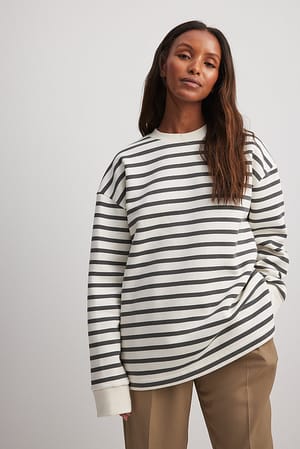 White/Grey Gestreiftes Oversize-Sweatshirt