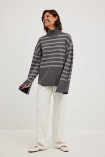 Striped Turtle Neck Knitted Sweater Grey | NA-KD