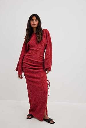 Raspberry Teksturowana sukienka maxi ze ściągaczami