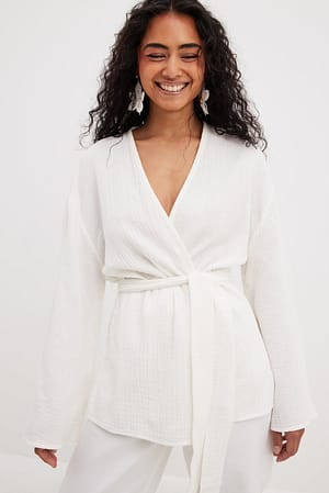 White Gestructureerde flowy blouse met riem