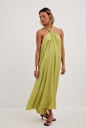Light Olive Strukturalna sukienka midi z wiązaniem na szyi