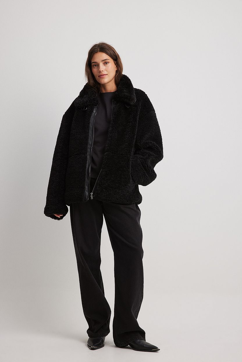 Teddy Jacket Black NAKD