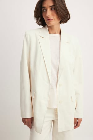 Cream/White Oversized blazer met doorgestikte stiksels