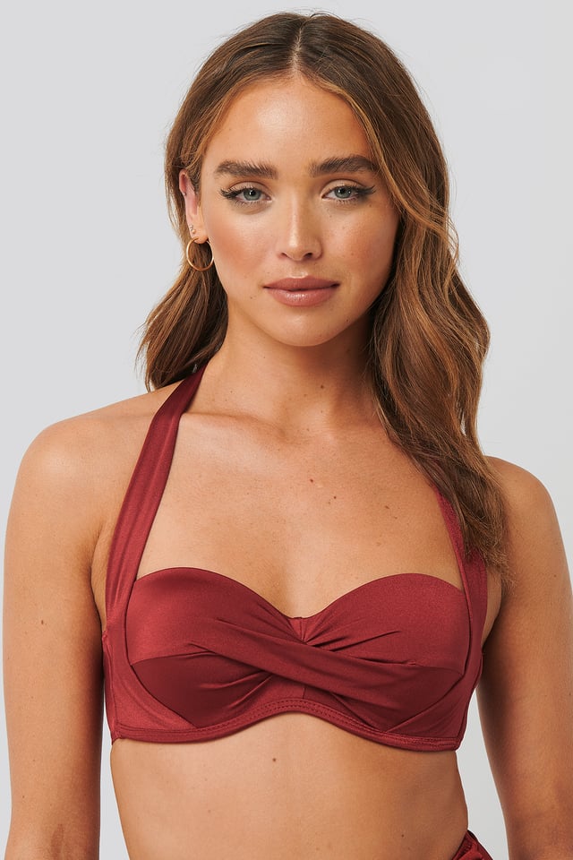 Bikiniyläosa Red