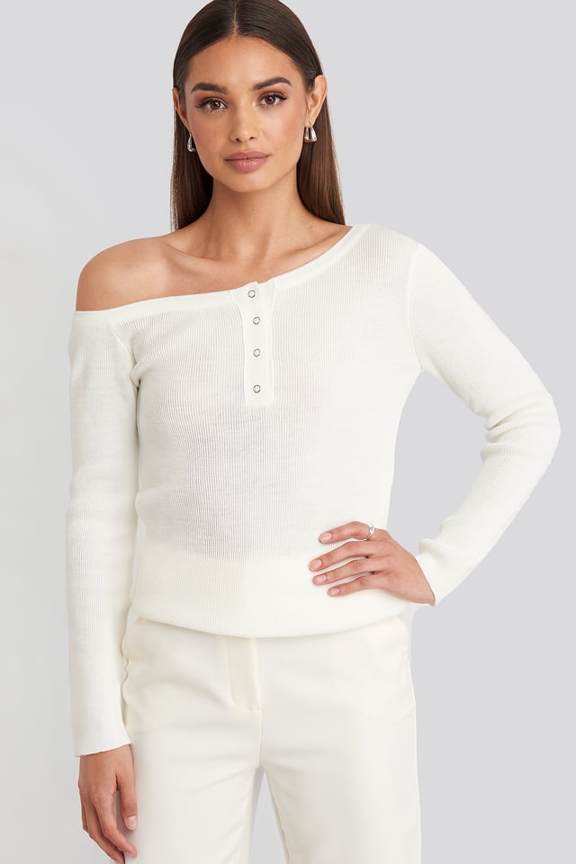 Button Detailed Top Ecru